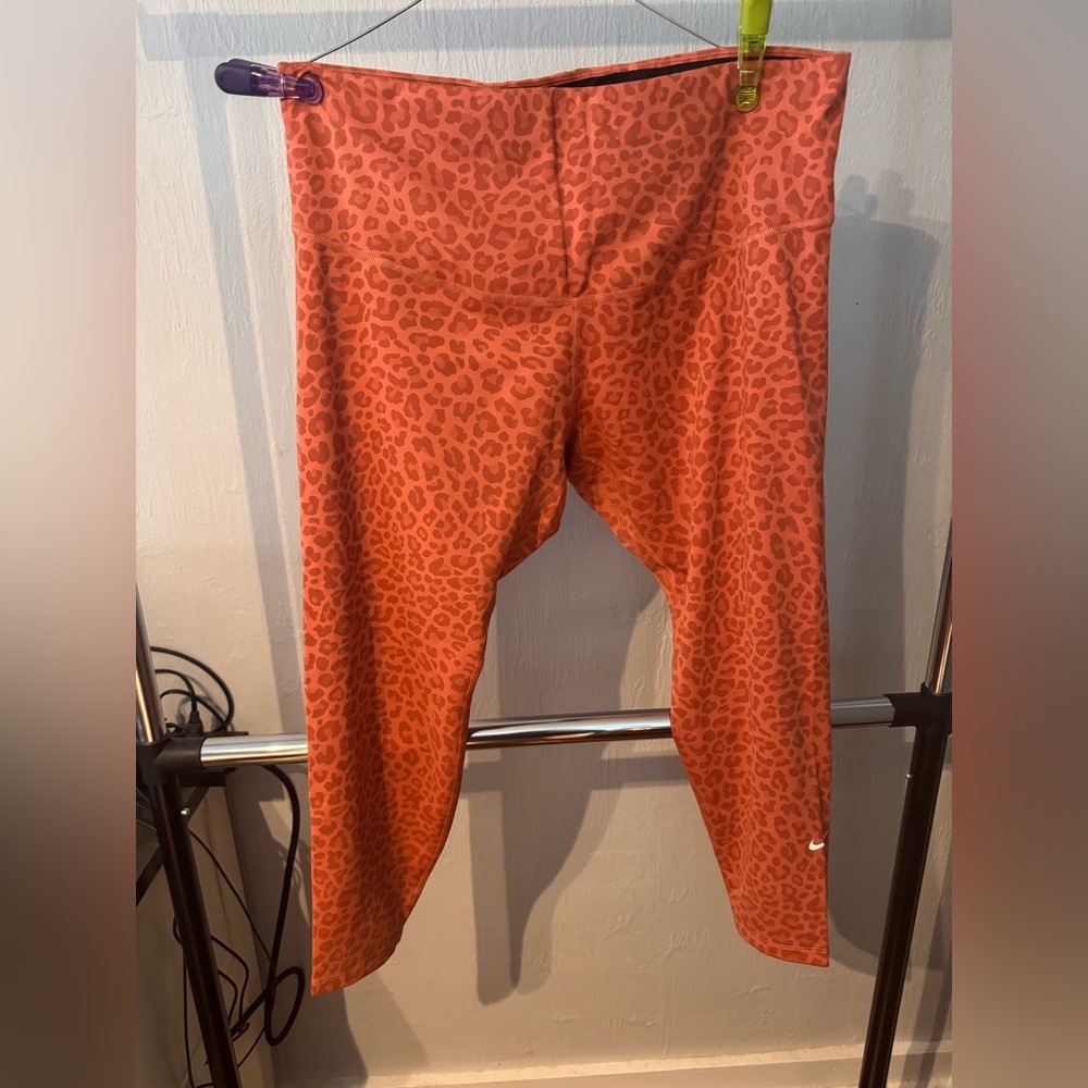 Nike Orange Leopard Print Leggings